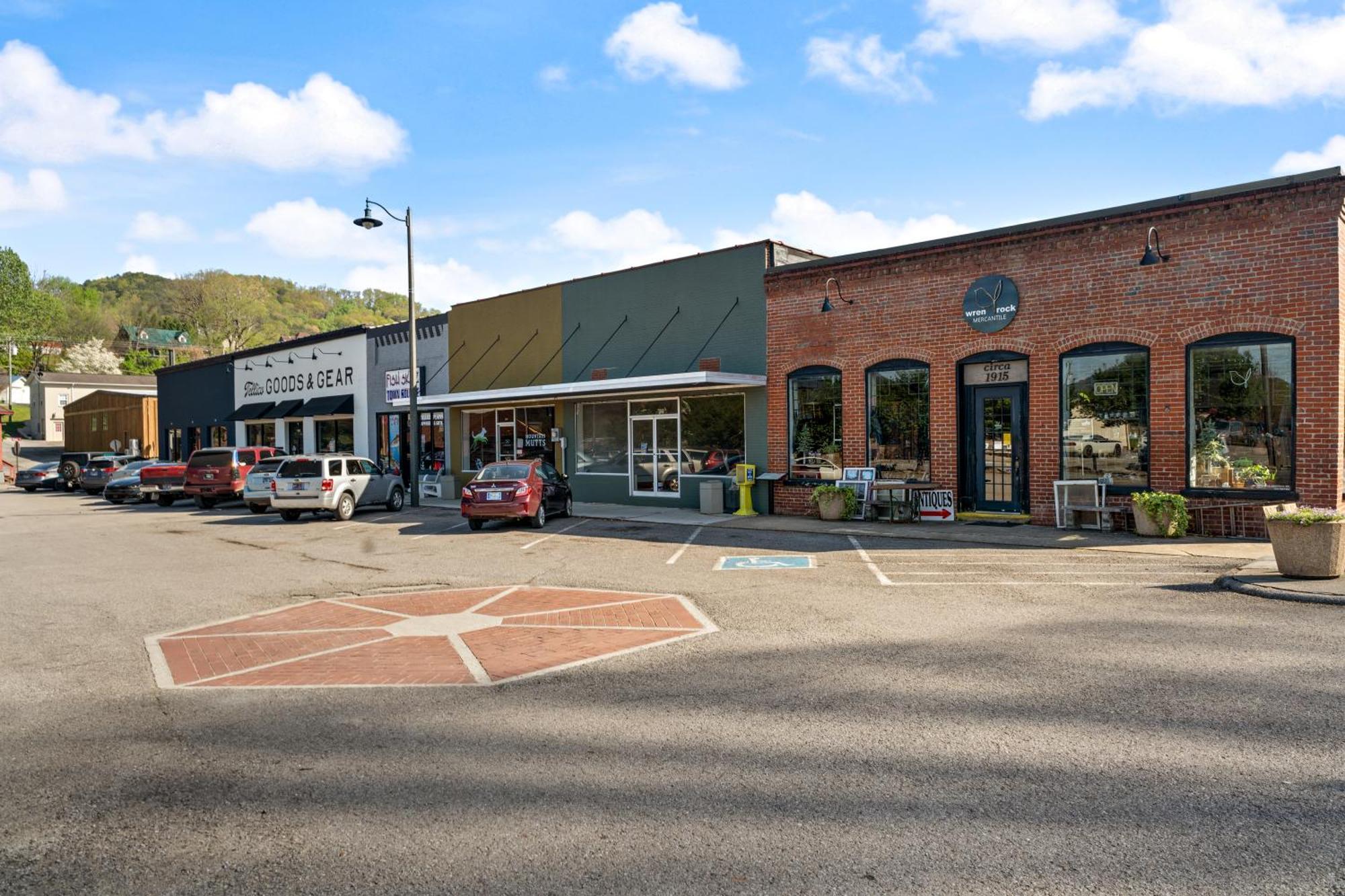 The Tellico Plains Inn And Event Venue Экстерьер фото