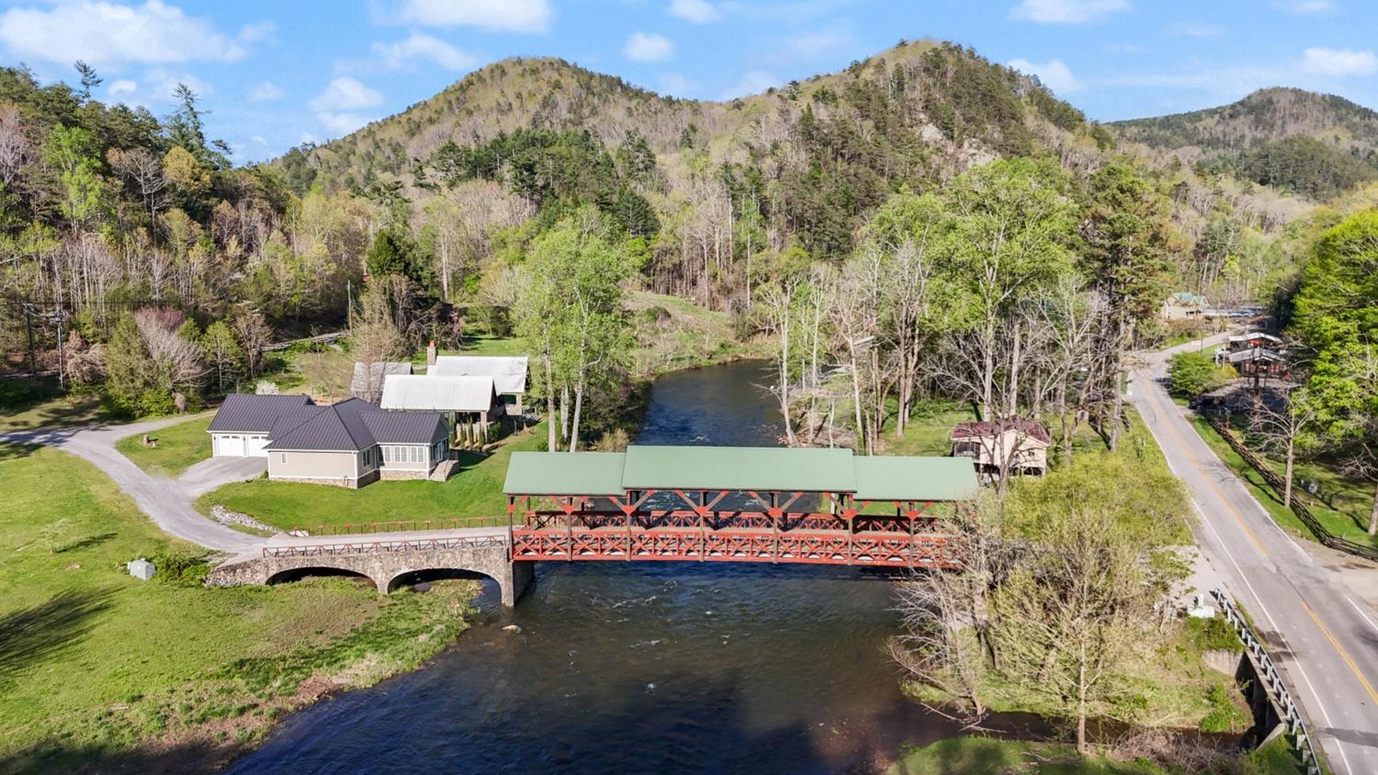 The Tellico Plains Inn And Event Venue Экстерьер фото