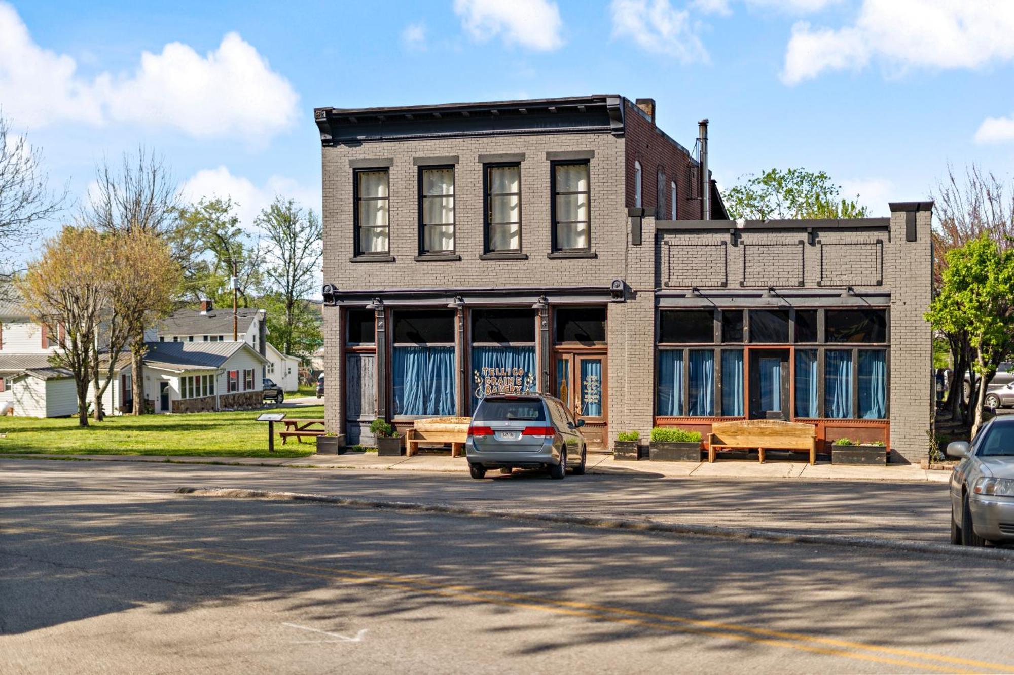 The Tellico Plains Inn And Event Venue Экстерьер фото