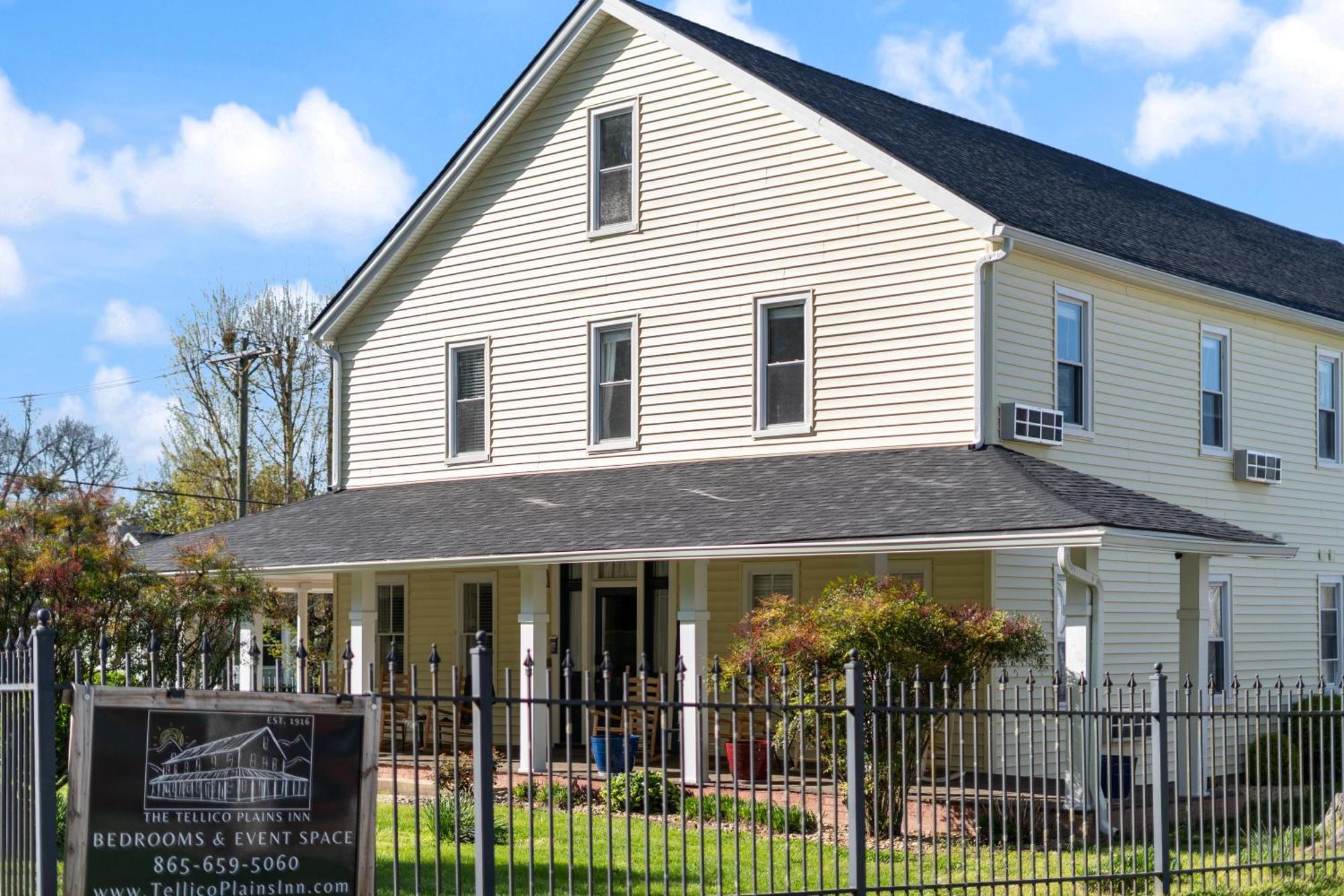 The Tellico Plains Inn And Event Venue Экстерьер фото