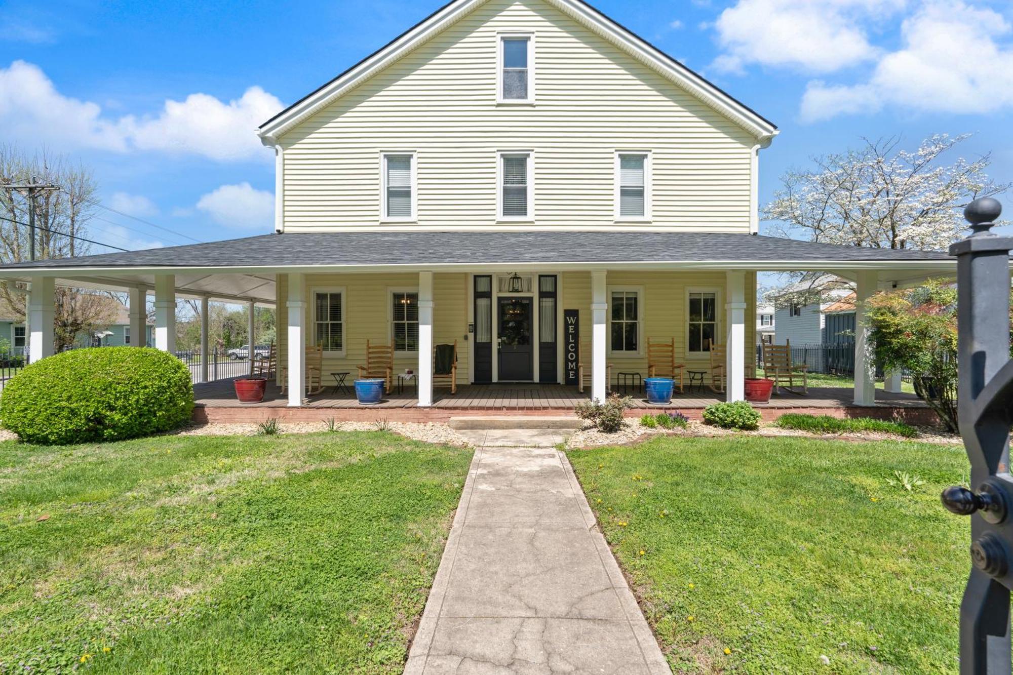 The Tellico Plains Inn And Event Venue Экстерьер фото